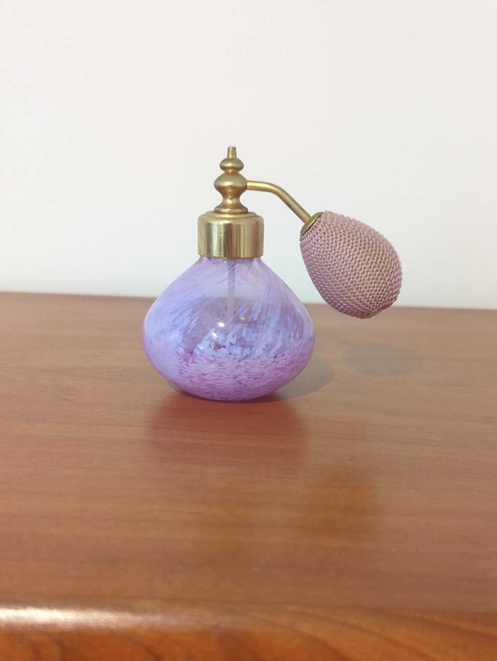Vintage-Style Purple Glass Atomizer Perfume Bottle